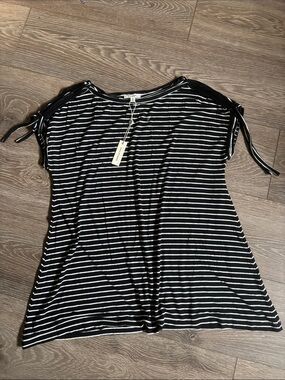 Max Studio Black and White Striped Tee